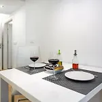 Aparthotel Urban Style By Loft 3*