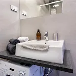 Urban Style By Loft Aparthotel 3*